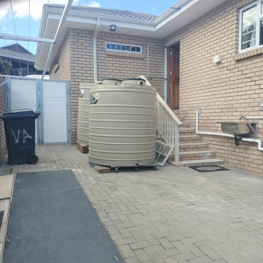 4 Bedroom Property for Sale in Grootbrakhoogte Western Cape